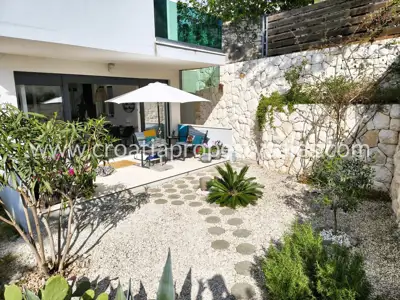Apartment 49 m², Rogoznica - garden and terrace - 9
