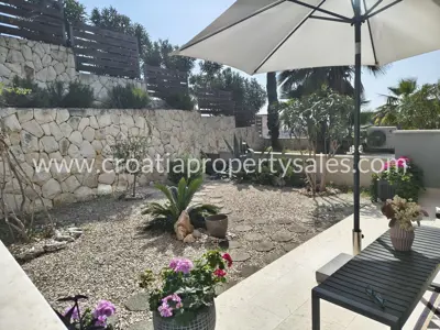 Apartment 49 m², Rogoznica - garden and terrace - 1