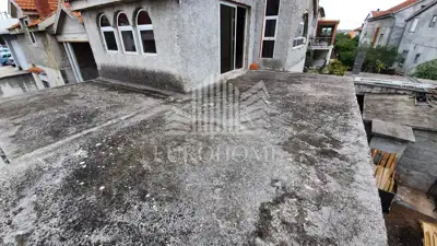 Stan 93 m², Bili brig, terasa 39 m² i pogled na more - 9
