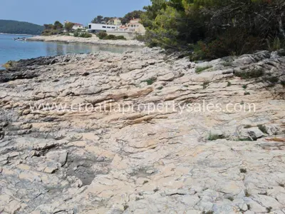 Building plot 1,618 m², Korčula island, first row to the sea - 3