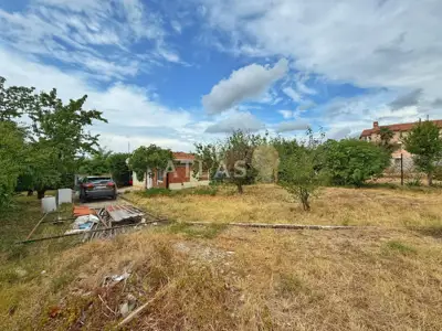 Haus 471 m², Kukci - ruhige Straße und eingezäuntes Grundstück - 4