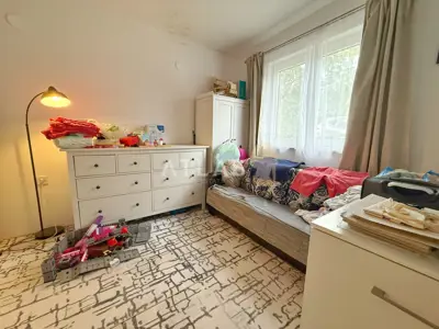 Haus 471 m², Kukci - ruhige Straße und eingezäuntes Grundstück - 10