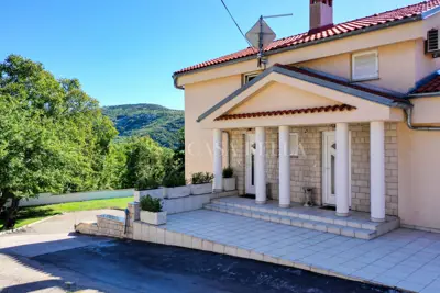 Crikvenica, Grižane - Freistehendes Haus mit 3 Wohnungen, neuere Bauweise! - 12