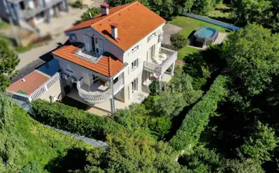 Crikvenica, Grižane - Freistehendes Haus mit 3 Wohnungen, neuere Bauweise! - 2