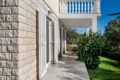 Crikvenica, Grižane - Freistehendes Haus mit 3 Wohnungen, neuere Bauweise! - 13