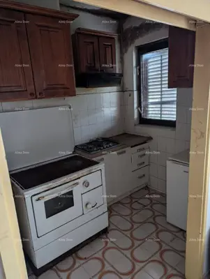 Prodaja samostojeće kuće s okućnicom i vrtom - Pazin - 11