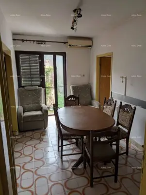 Prodaja samostojeće kuće s okućnicom i vrtom - Pazin - 2