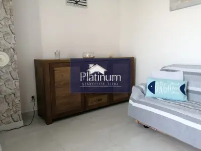 Apartment 57 m², Barbariga - 2 bedrooms and terrace - 8