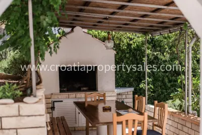 Kuća, Otok Vis, 199 m², 380 000 € - 8