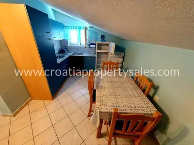 Kuća, Otok Vis, 199 m², 380 000 € - 6