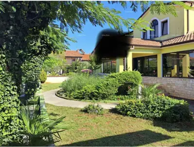 House 600 m², Umag - restaurant and 30 parking spaces - 5