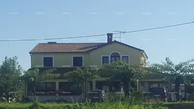 House 600 m², Umag - restaurant and 30 parking spaces - 4