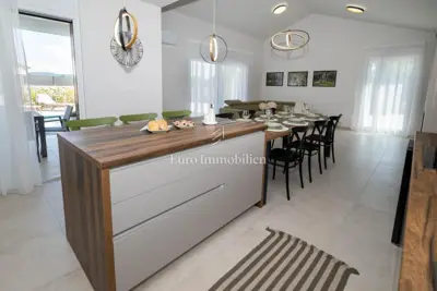 Villa 160 m², Krk - grijani bazen i vrt - 16