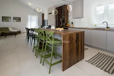 Villa 160 m², Krk - grijani bazen i vrt - 12