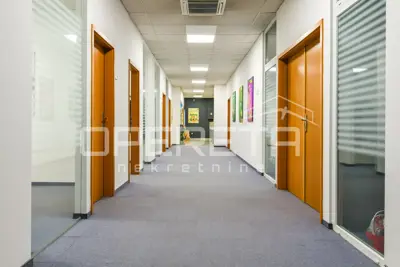 Gewerbeimmobilie zur Miete in Žitnjak, 267 m²