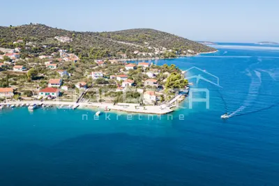 Građevinsko zemljište 615 m², Drvenik Veliki, pogled na more - 19