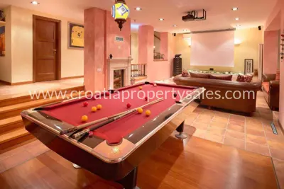 Villa 480 m², Split - nahe dem Zentrum und der Altstadt - 13