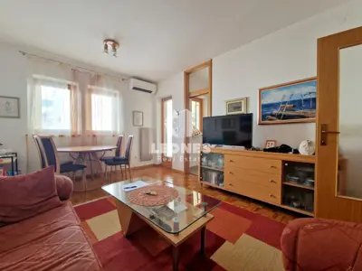 Wohnung 53 m², Zentrum von Umag, zwei Schlafzimmer - 2