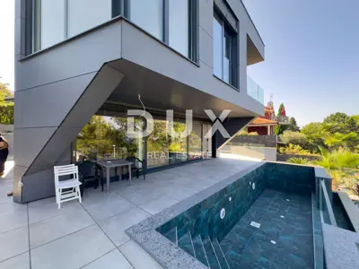 INSEL KRK, NJIVICE - Einzigartige Villa mit Pool! Einzigartige Lage!