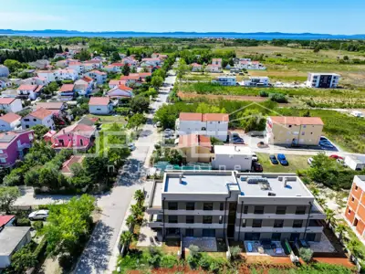 Three-room apartment with sea view, 114 m², 300 m from the sea, Sabunike, Privlaka - 9
