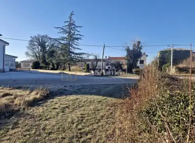Barban, građevinsko zemljište s gotovim projektom od 655 m²! - 8
