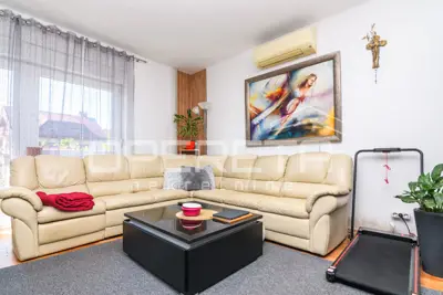 Prodaja, Kuća, Gornja Dubrava, Čučerska cesta, Samostojeća, 225 m² - 2