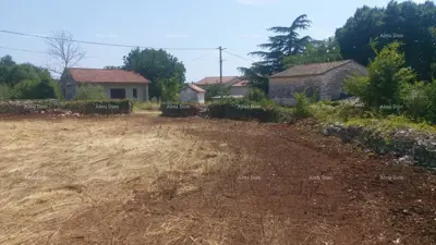 Baugrundstück mit Genehmigung und Projekt für eine Villa mit Schwimmbad – 760 m² - 9