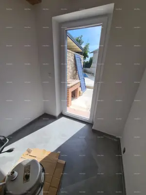 Haus 105 m², Boškari bei Svetvinčenat, Pool und Hof - 9