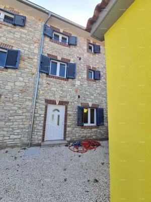 Haus 105 m², Boškari bei Svetvinčenat, Pool und Hof - 3