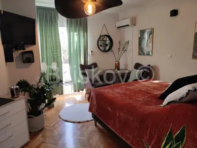 Makarska prodaja, kuća 9 stanova i projekt za 8 stanova - 21