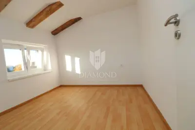 House 135 m² in Svetvinčenat, pool and sun deck - 7