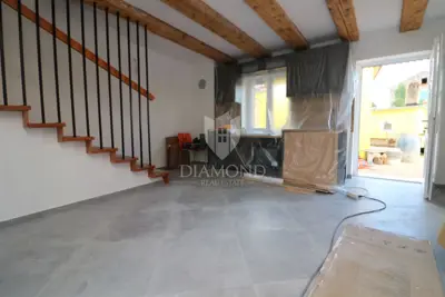 House 135 m² in Svetvinčenat, pool and sun deck - 2