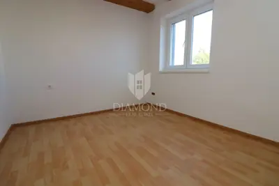 House 135 m² in Svetvinčenat, pool and sun deck - 3