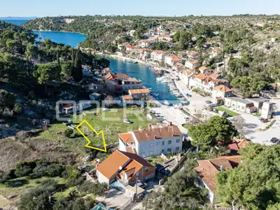House 214 m², Bobovišća na moru, near the waterfront and the sea