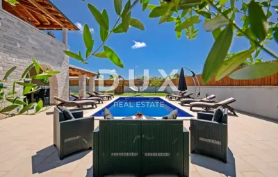 Kuća 170 m², Marčana - bazen i wellness - 7