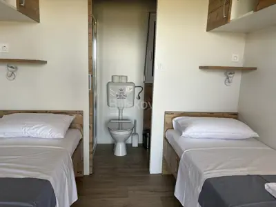 Mobile Häuser, Senj Volarice, am Meer und mit Meerblick - 9