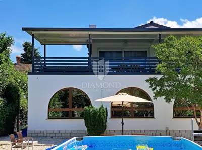 House 240 m², Poreč surroundings - 5 bedrooms, terrace 40 m² - 3