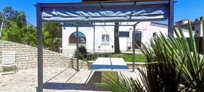 House 240 m², Poreč surroundings - 5 bedrooms, terrace 40 m² - 6