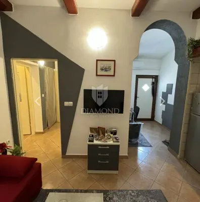 Stan 42,91 m², Pula Centar - potpuno preuređen - 4