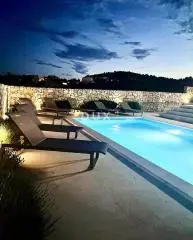 Haus zur Miete in Vodice, 290 m² - 11