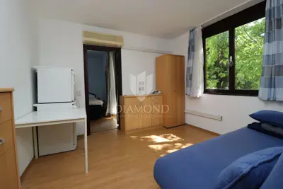 Stan u Poreču, blizu mora i plaža, balkon - 3