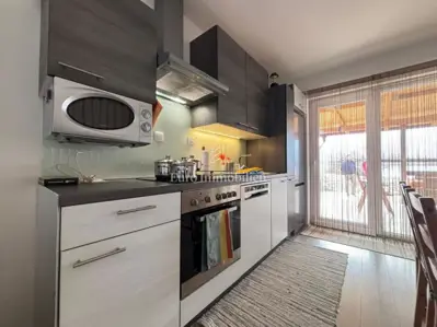 Kuća 35 m², Potočnica - pogled na more i dvorište - 9