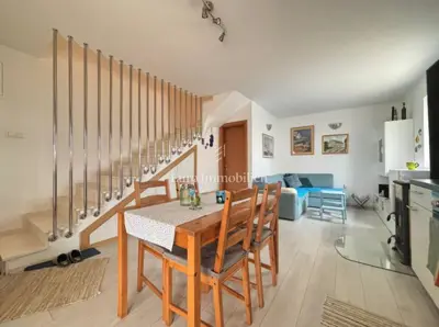 Kuća 35 m², Potočnica - pogled na more i dvorište - 13