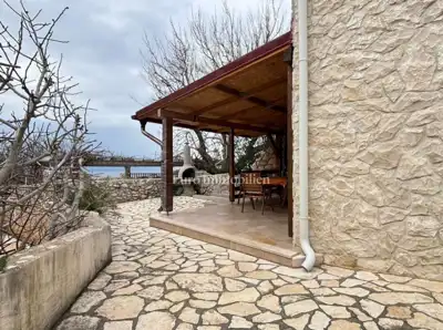 Kuća 35 m², Potočnica - pogled na more i dvorište - 3