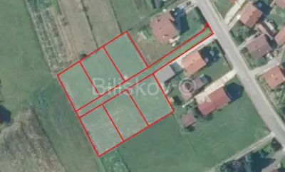 Building land 3256m², Oroslavje – 6 plots, 40% buildability - 3