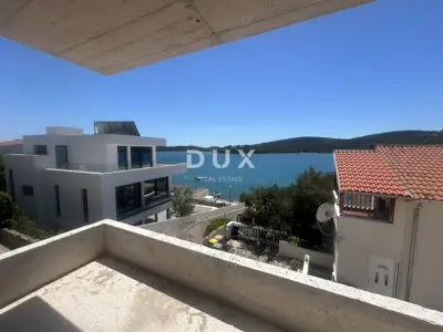 ŠIBENIK, TISNO – Stan s prekrasnim pogledom na more, 2. red uz more, t