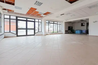 Commercial building 473 m², Šibice - along the main road - 5