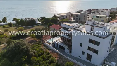 Wohnung 390 m², Zadar - luxuriöse Neubauwohnung am Meer