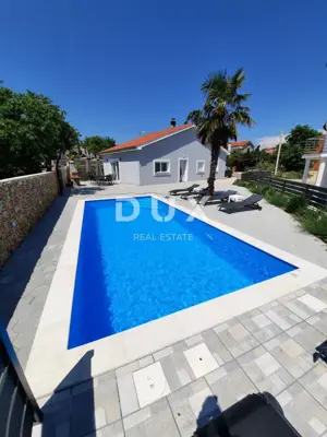 Haus zum Kauf in Vrbnik, 90 m²