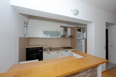 Kuća 202 m², Rogoznica - mirna lokacija i otvoren pogled na more - 11